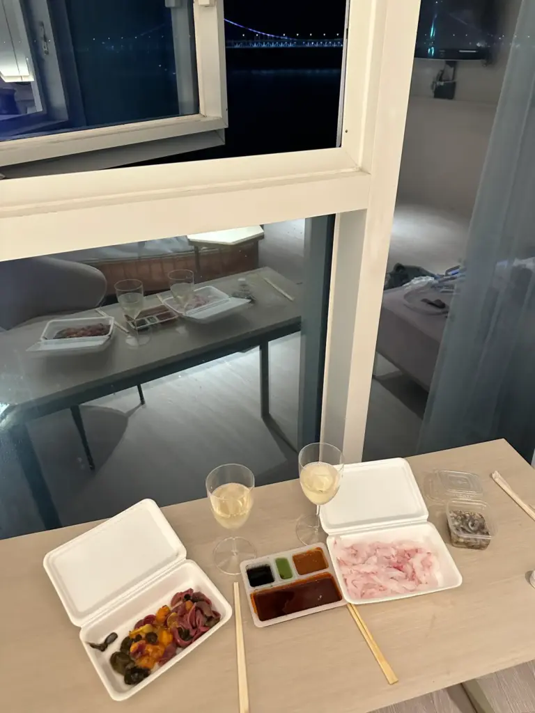 aqua-palace-busan-sushi