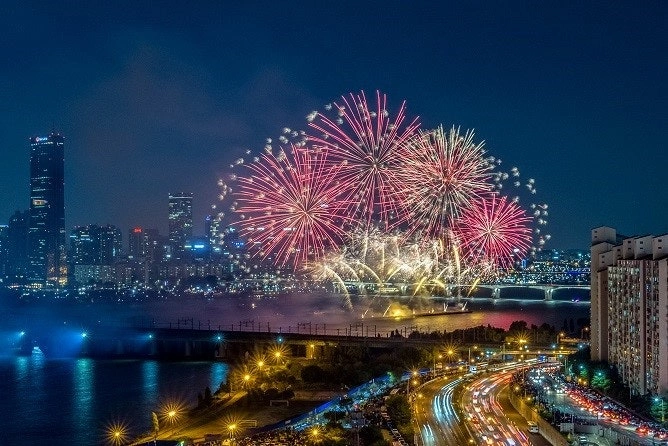 Yeouido Hangang Park firework