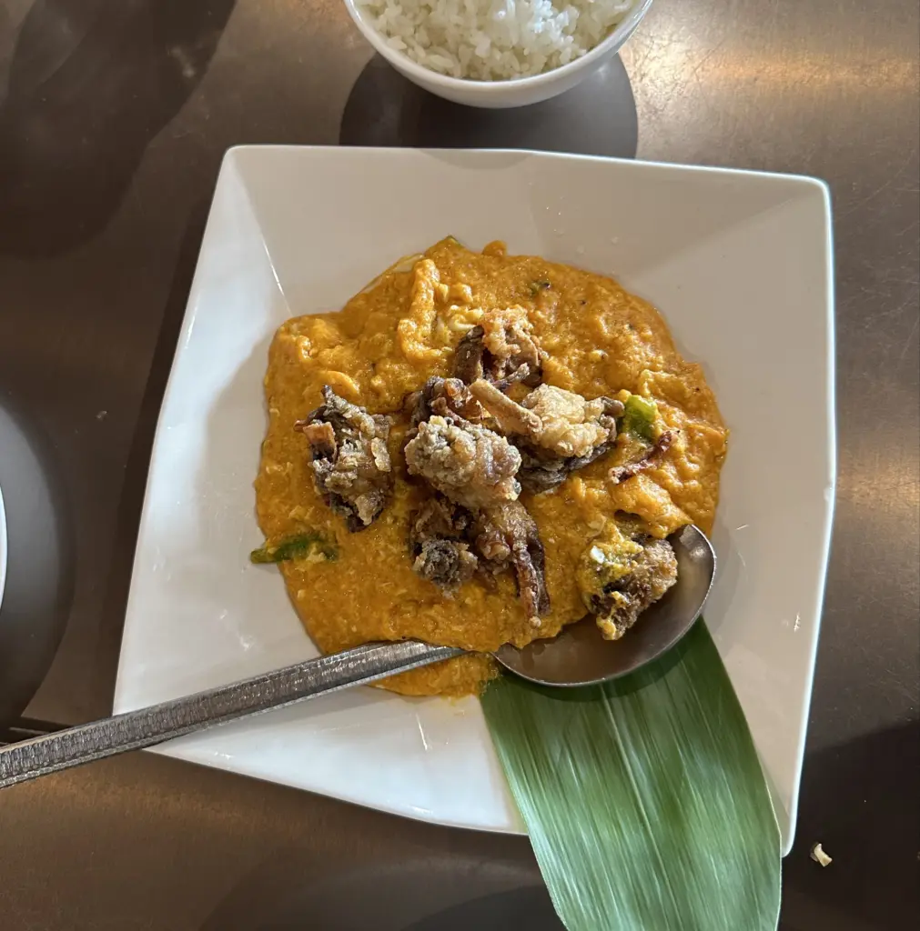 itaewon buddha's belly crab curry