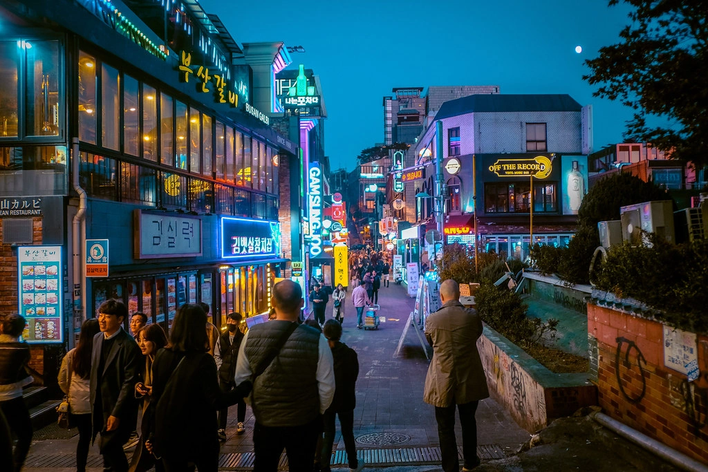 itaewon street